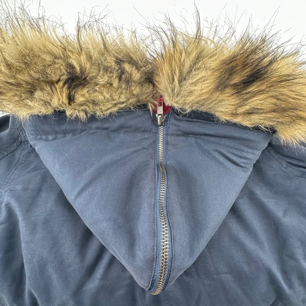 NFL New England Patriots Parka Jacket Women M Navy Blue Rare NWOT Football Cozy - Picture 6 of 13